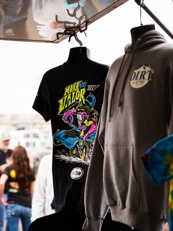 M&M MASSES MAD DOG Tシャツ 両面プリント カーキ Lサイズ