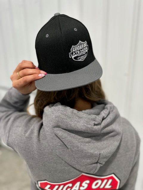 LUCAS OIL - Logo 110 Snapback Trucker Hat - Black / Grey